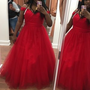 Off the shoulder red formal dress/gown